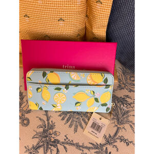 NWT Trina Turk Wallet One Size Light Blue Yellow Lemon Print